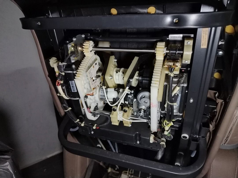 Profix sử dụng linh kiện thay thế chất lượng cho ghế massage